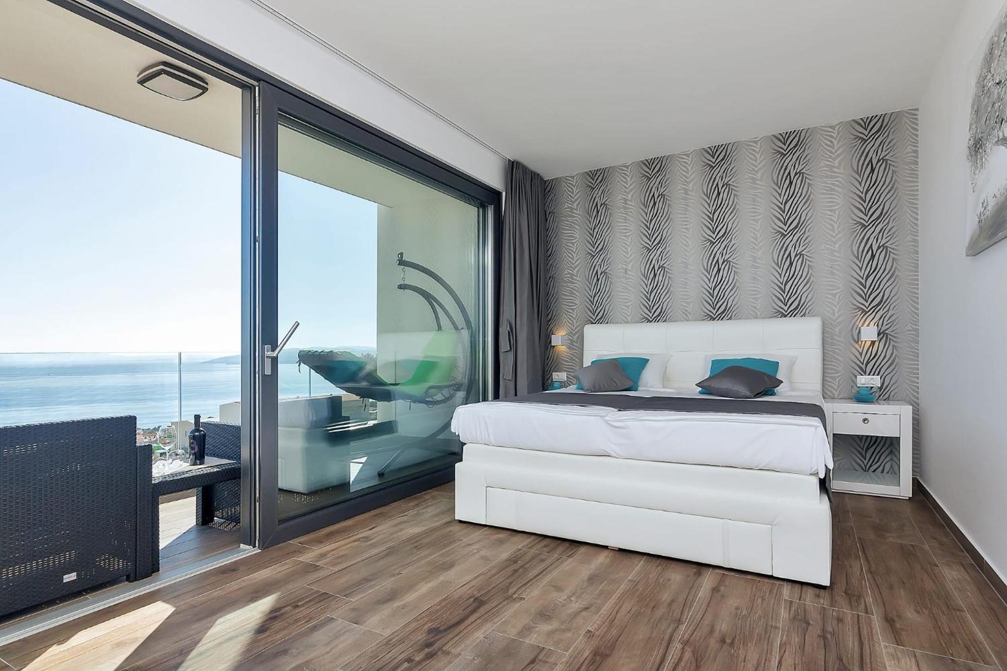 Nera-selina * Makarska